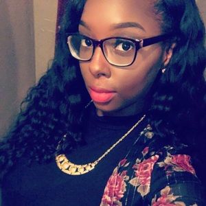 Meet your Posher, Kenitra